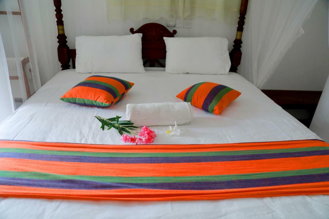 Nisala Guest Hotel Galle Ngoại thất bức ảnh