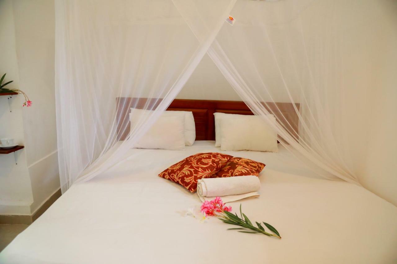Nisala Guest Hotel Galle Ngoại thất bức ảnh